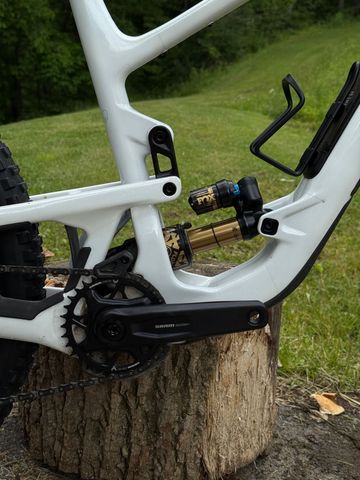 Used Rocky Mountain Altitude C99 Sram 2024 2024 Mountainbike, White, 27.5, 29 — image 3 of 22