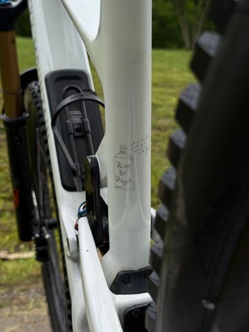 Used Rocky Mountain Altitude C99 Sram 2024 2024 Mountainbike, White, 27.5, 29 — image 10 of 22