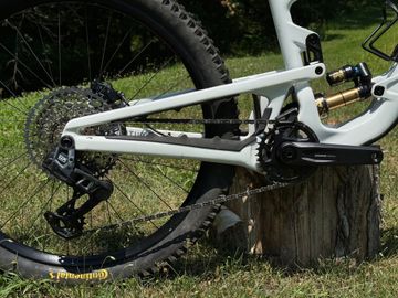 Used Rocky Mountain Altitude C99 Sram 2024 2024 Mountainbike, White, 27.5, 29 — image 20 of 22