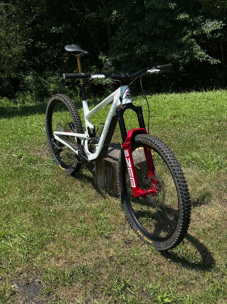Used Rocky Mountain Altitude C99 Sram 2024 2024 Mountainbike, White, 27.5, 29 — image 18 of 22