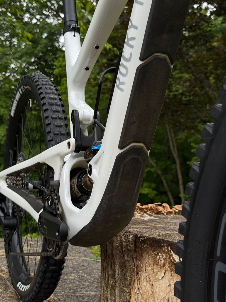 Used Rocky Mountain Altitude C99 Sram 2024 2024 Mountainbike, White, 27.5, 29 — image 13 of 22