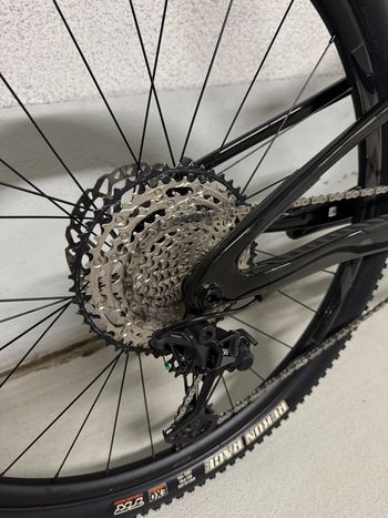 Brugt Giant Anthem Shimano Deore XT 2022 Mountainbike — billede 6 af 10