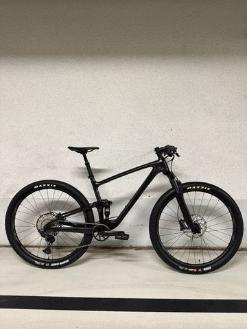 Used Giant Anthem Shimano Deore XT 2022 MTB