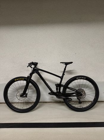 Brugt Giant Anthem Shimano Deore XT 2022 Mountainbike — billede 2 af 10