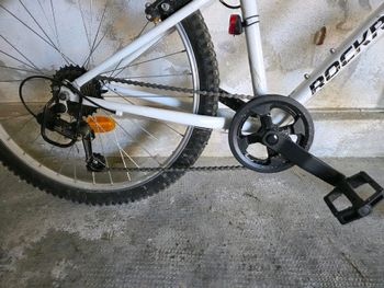Used DECATHLON Rockrider 2021 Mountainbike, White — image 3 of 5