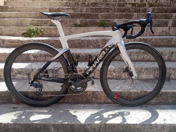 Brugt Pinarello DOGMA F SUPER RECORD EPS Disc 2022 2022 Road & Gravel
