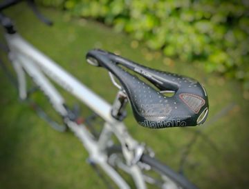 Used Guerciotti KHAYBAR 2008 Road & Gravel, White — image 11 of 33