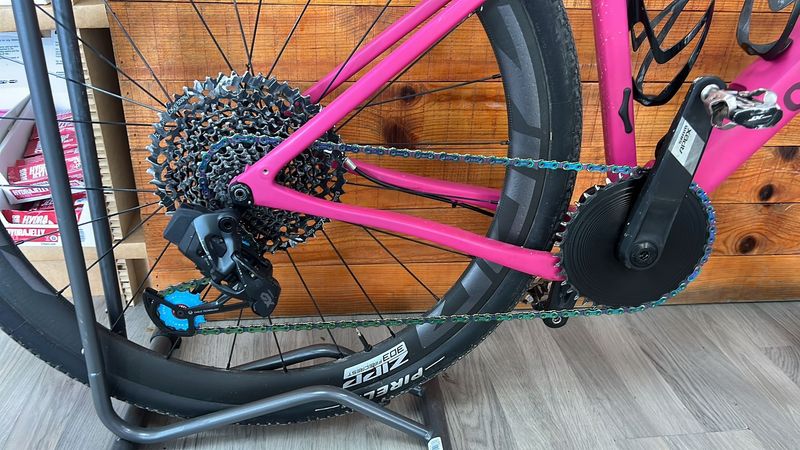 Tweedehands Cannondale Topstone Carbon Apex AXS 2024 2024 Road & Gravel