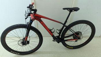 Orbea Alma Shimano SLX 2020 Mountainbike usato, Rosso — immagine 2 di 5