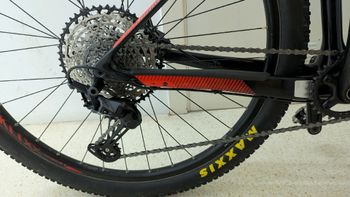 Orbea Alma Shimano SLX 2020 Mountainbike usato, Rosso — immagine 3 di 5