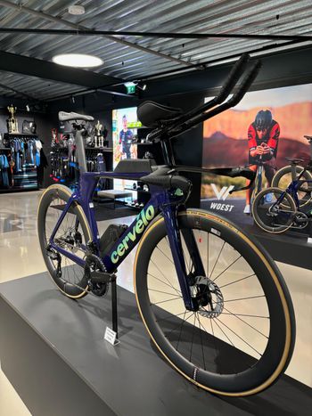 Used Cervélo P5 Ultegra Di2 2024 2024 Road & Gravel, Purple — image 3 of 4