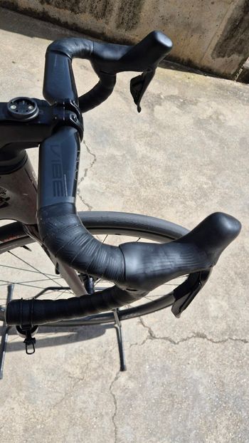 Used Orbea Orca Shimano 105 2024 Road & Gravel, Rot — image 5 of 8