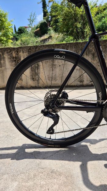 Used Orbea Orca Shimano 105 2024 Road & Gravel, Rot — image 3 of 8