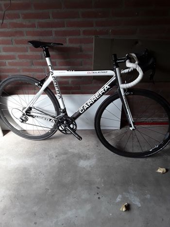 CARRERA VELENO ISP アルテグラDi2 11速 Carrera Veleno ISP 2018 2018