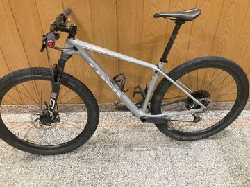 Used Trek Procaliber SRAM X01 2019 Mountainbike, Light Gray, 29 — image 7 of 7