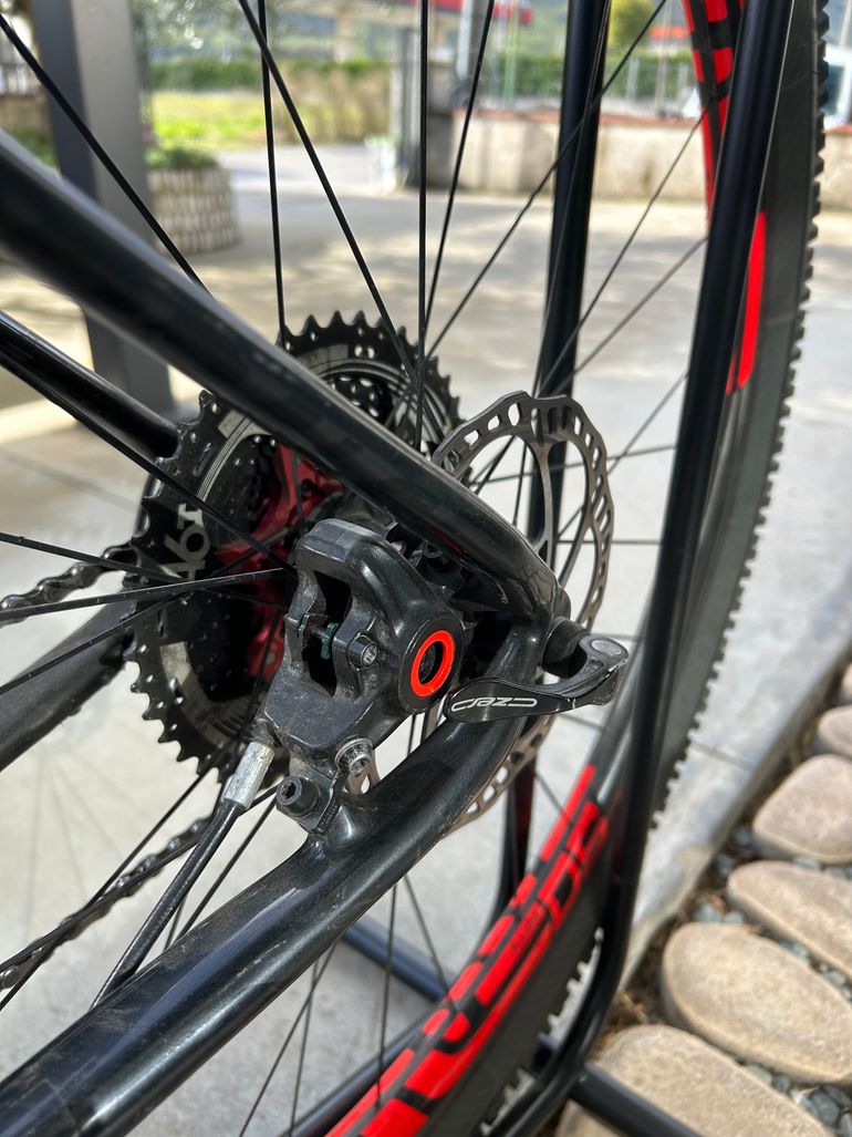 Brugt Cannondale F-Si Carbon 3 2018 2018 Mountainbike — billede 10 af 12