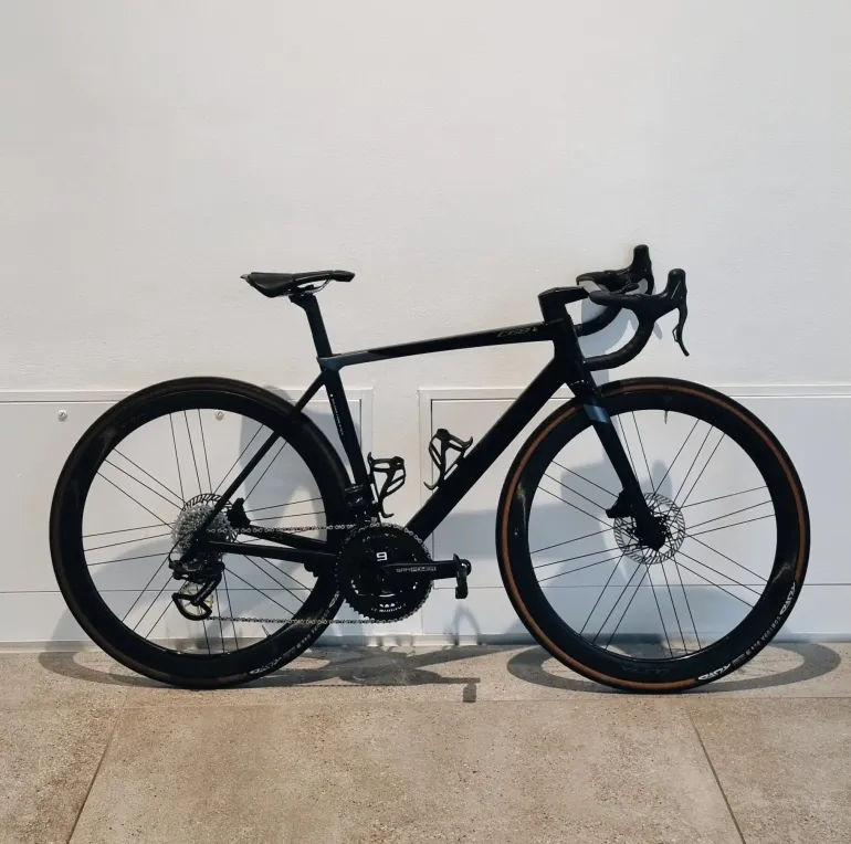 Used Colnago C68 Super Record EPS 2022 Road & Gravel, Schwarz — image 1 of 9