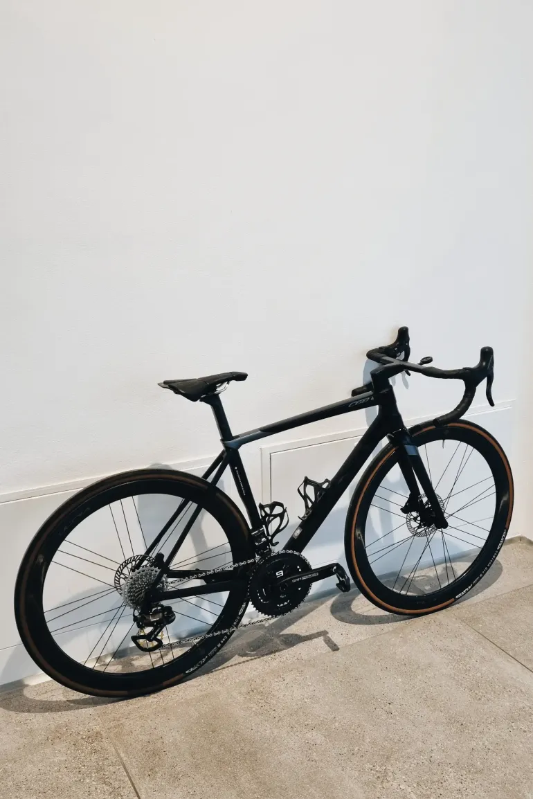 Used Colnago C68 Super Record EPS 2022 Road & Gravel, Schwarz — image 6 of 9