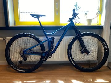 Used Merida ONE-TWENTY 600 2023 2023 Mountainbike, Blue, 29 — image 1 of 4