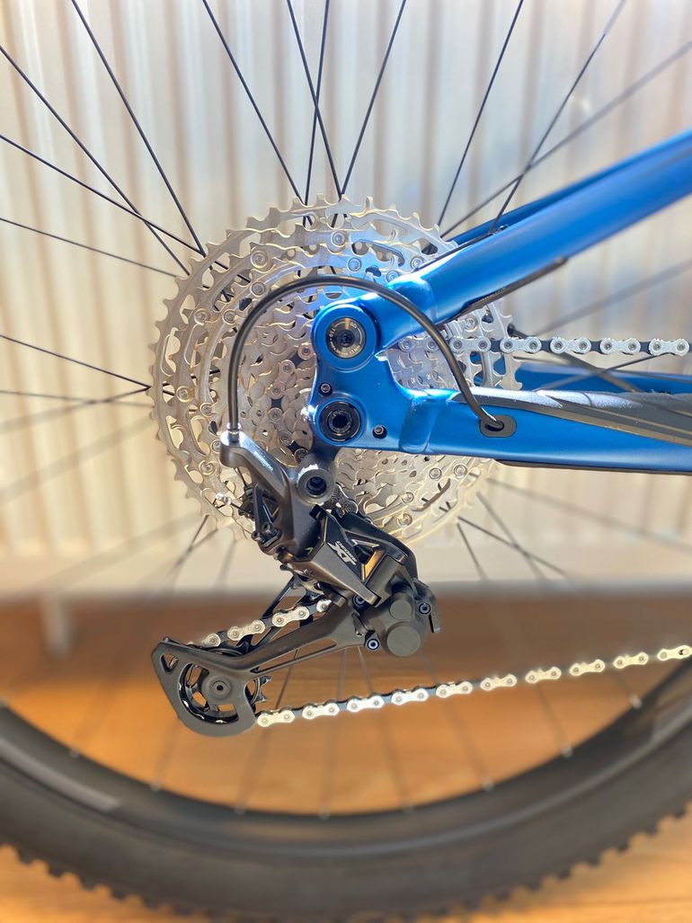 Używany Merida ONE-TWENTY 600 2023 2023 Mountainbike — zdjęcie 4 z 4