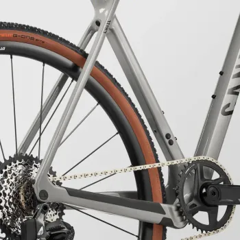 Used Canyon Grizl CF SL 7 eTap 2022 Road & Gravel — image 3 of 8
