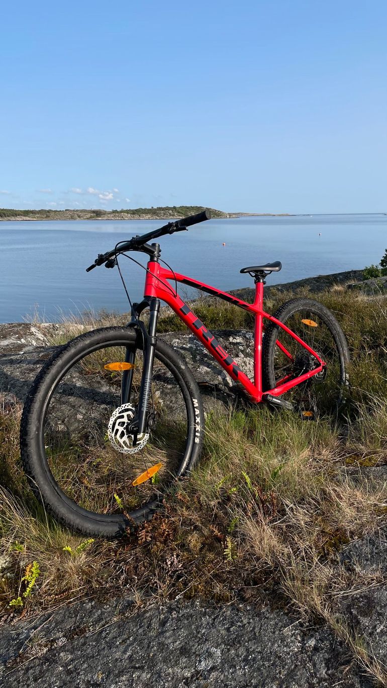Used Trek Marlin 8 Gen 2 2023 2023 Mountainbike — image 4 of 7