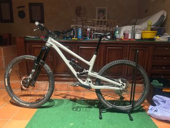 Used Commencal CLASH ESSENTIAL 2 2022 2022 MTB