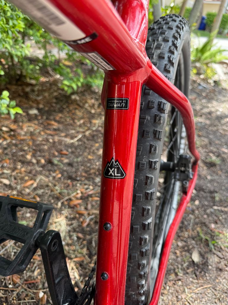 Used Specialized Fuse Comp 29 2020 2020 Mountainbike, Red, 29 — image 9 of 9