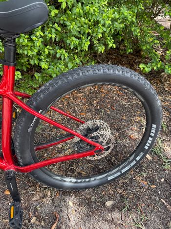 Used Specialized Fuse Comp 29 2020 2020 Mountainbike, Red, 29 — image 1 of 9