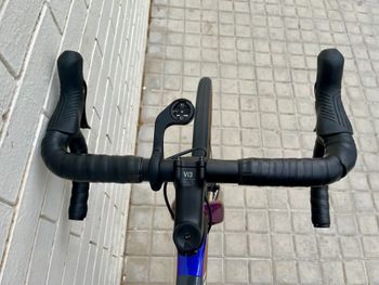 Used Canyon Inflite CF SL 6 2024 2024 Road & Gravel — image 6 of 10
