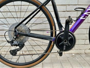 Used Canyon Inflite CF SL 6 2024 2024 Road & Gravel — image 3 of 10