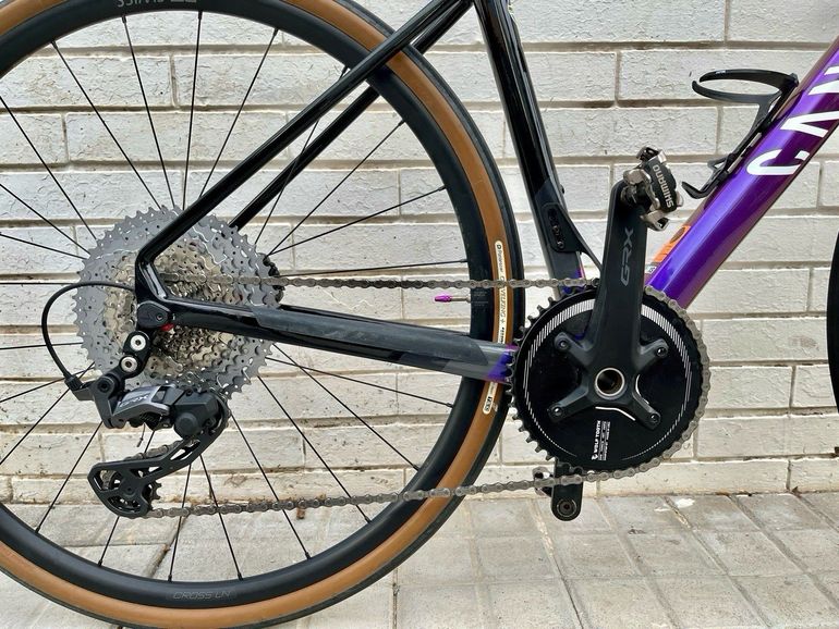 Used Canyon Inflite CF SL 6 2024 2024 Road & Gravel — image 3 of 10