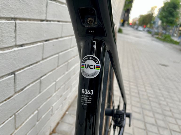 Used Canyon Inflite CF SL 6 2024 2024 Road & Gravel — image 5 of 10