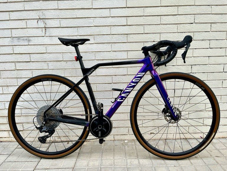 Used Canyon Inflite CF SL 6 2024 2024 Road & Gravel — image 1 of 10