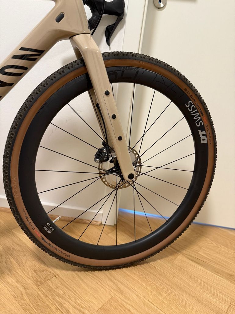 Used Canyon Grizl CF SLX 8 Di2 2024 2024 Road & Gravel, Light Gray — image 7 of 19