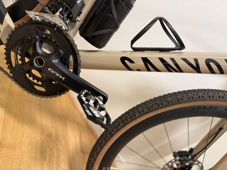 Used Canyon Grizl CF SLX 8 Di2 2024 2024 Road & Gravel, Light Gray — image 5 of 19