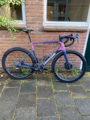 Used Cannondale SuperSix EVO Hi-MOD Disc Dura-Ace Di2 2021 2021 Road & Gravel
