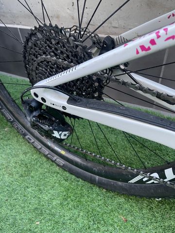 Used Orbea Oiz SRAM X0 2019 Mountainbike, White — image 3 of 9