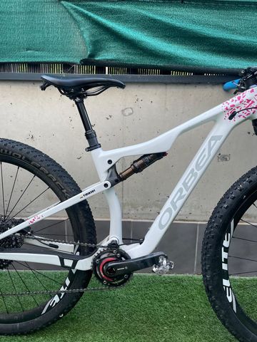 Used Orbea Oiz SRAM X0 2019 Mountainbike, White — image 9 of 9