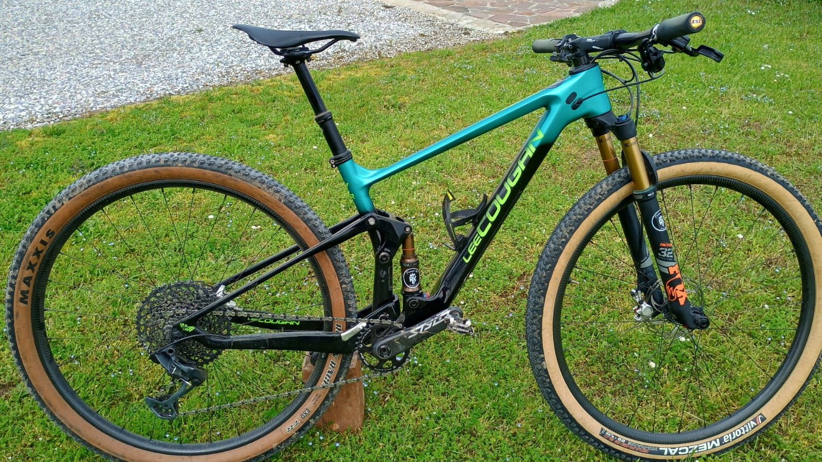 Crossfire Air Mtb Lee Cougan Crossfire Lee Cougan Nitro Prezzo