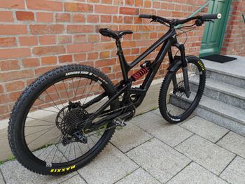 Used YT Industries Capra CORE 3 29 2022 2022 Mountainbike, Black, 29 — image 4 of 8