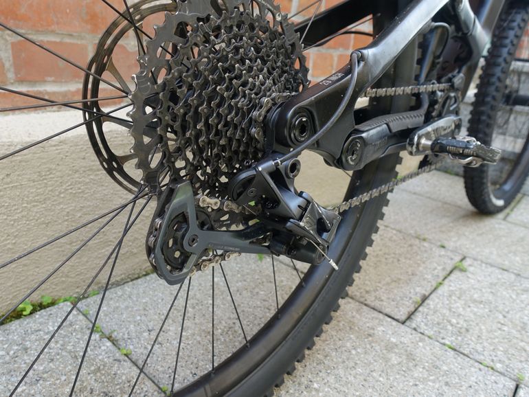 Used YT Industries Capra CORE 3 29 2022 2022 Mountainbike, Black, 29 — image 5 of 8