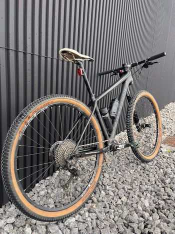 Brugt Cannondale F-Si Carbon 3 2018 2018 Mountainbike — billede 3 af 9