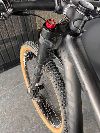 Brugt Cannondale F-Si Carbon 3 2018 2018 Mountainbike — billede 6 af 9