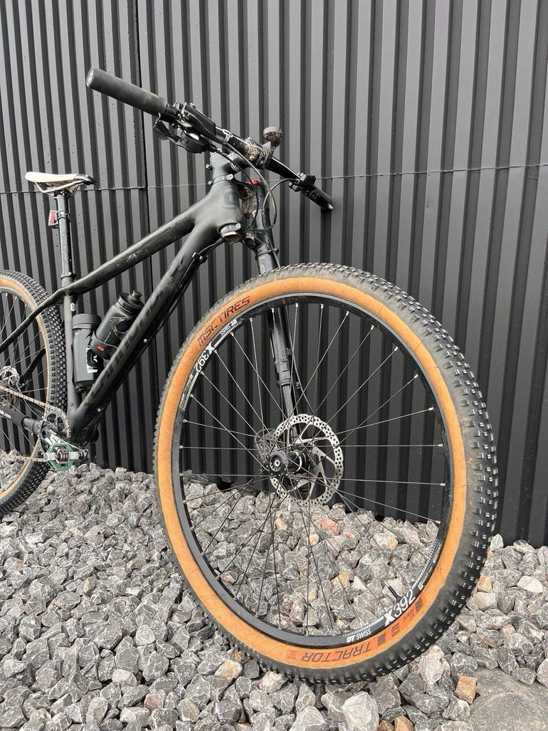 Brugt Cannondale F-Si Carbon 3 2018 2018 Mountainbike — billede 2 af 9
