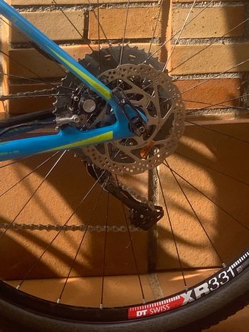 Used Trek Superfly 2015 Mountainbike, Green — image 6 of 11