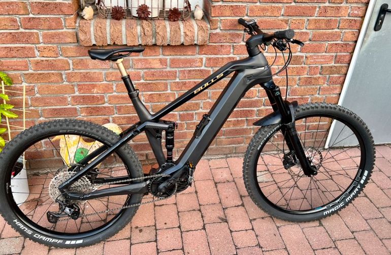 Used BULLS Sonic Evo Am3 Carbon 2021 Mountainbike, Black — image 1 of 4