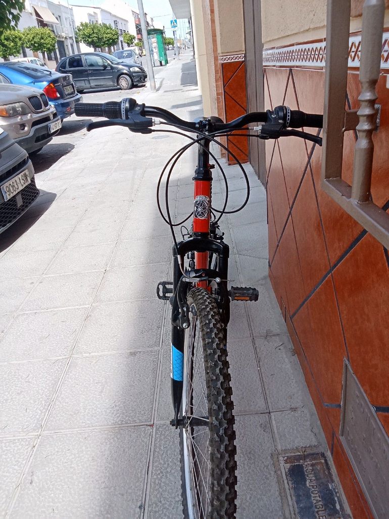 Used DENVER Flow 26" 2023 Mountainbike, Red — image 7 of 7
