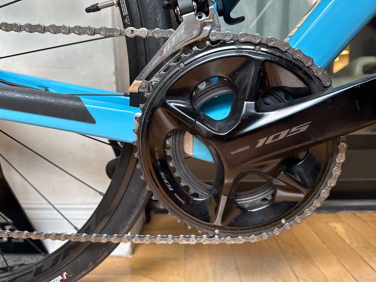 Used Canyon Endurace CF 7 Di2 2024 2024 Road & Gravel, Azul — image 3 of 6