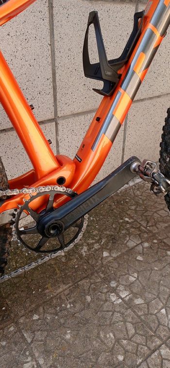 Used Trek Supercaliber 9.7 2022 2022 Mountainbike, Orange, 29 — image 6 of 9